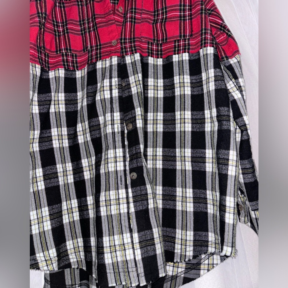 NWOT FLANNEL - Picture 3 of 7